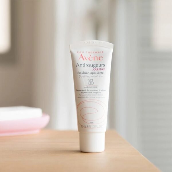 a36b02337ff5469ea31d9a9b68de99f5-Original Avene Antirougeurs Day Moisturising Emulsion Spf 30
